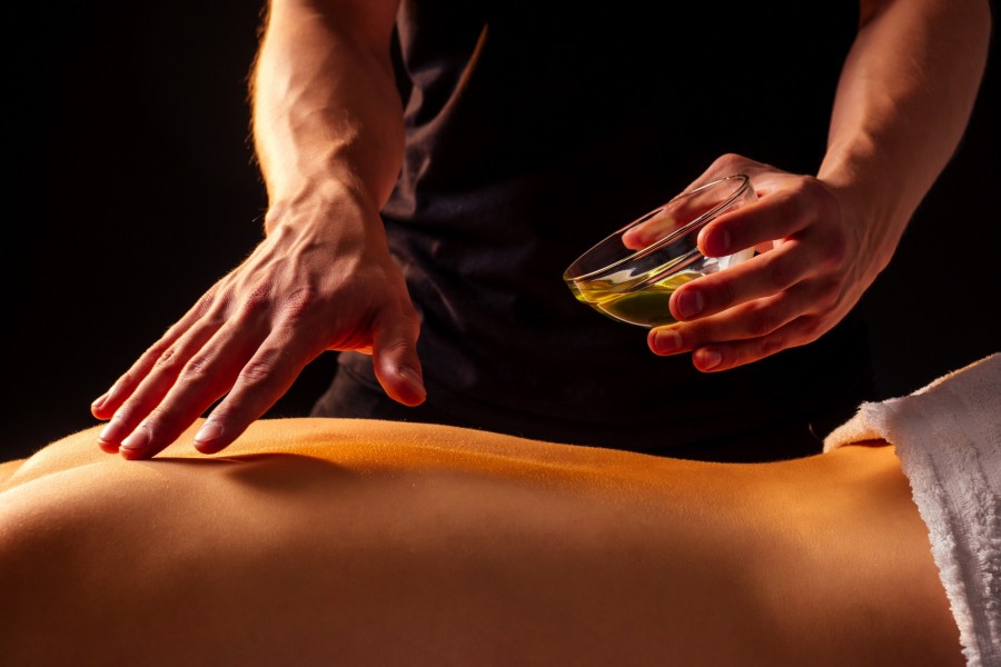 Comment choisir le bon stage tantrique pour apprendre le massage tantrique ?